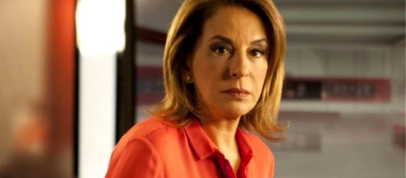 Η Όλγα Τρέμη ήταν μαθήτρια του ανήλικου Ανδρέα Μικρούτσικου και τον είχε... τρελάνει με το στήθος της